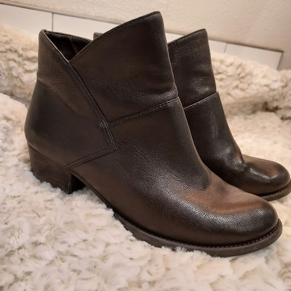 Jessica Simpson leather booties for women, size 6.5 black - Picture 1 of 8